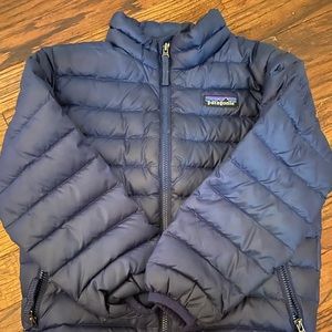 Boys 4t Patagonia down sweater / jacket